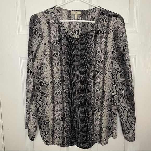 Joie 100% Silk Snake Animal Print Grey Long Sleeve Button Down Blouse XS - Picture 1 of 6